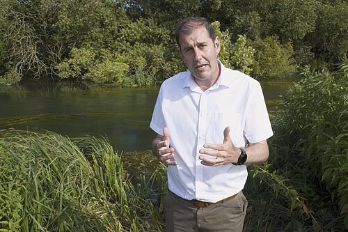 Lee is calling for a new ‘Blue Flag’ protected status for local rivers